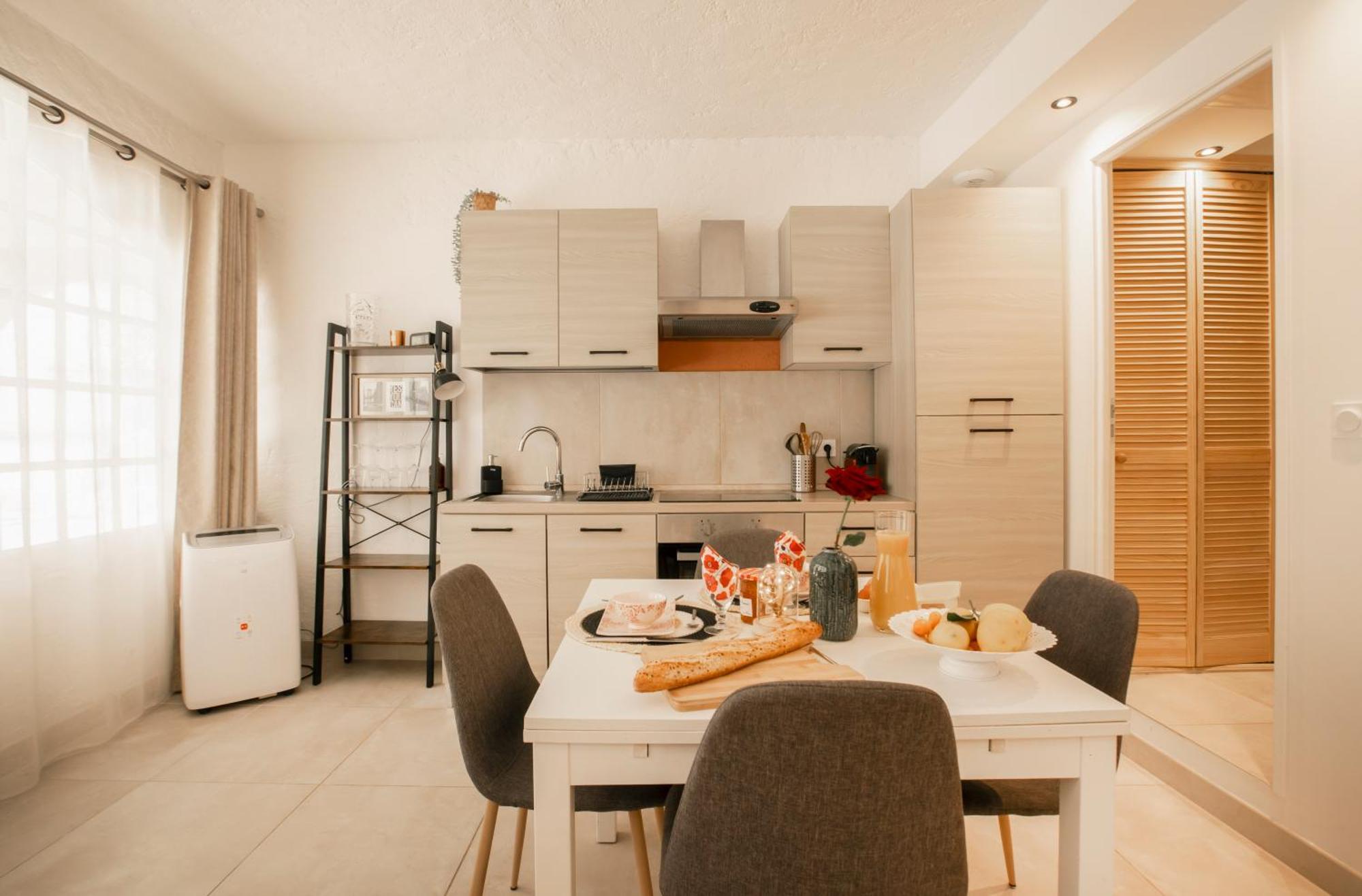Appartement 30 M De La Plage Grimaud Exterior foto